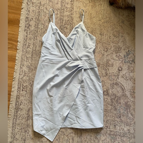 Blue dress - Picture 1 of 3